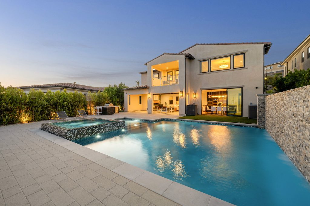 luxury house with pool at twilight 2025 02 10 06 36 53 utc min